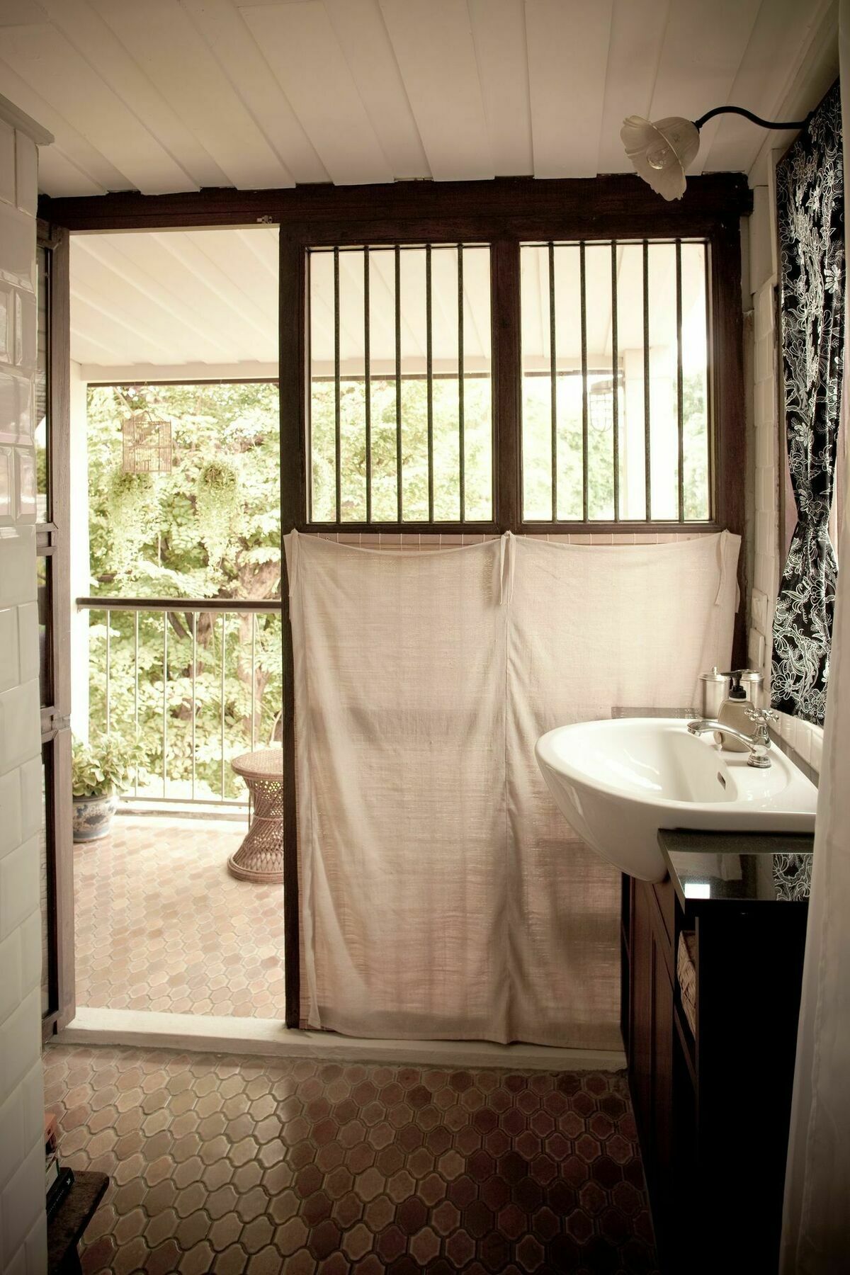 The Asadang Bed And Breakfast Bangkok Dış mekan fotoğraf